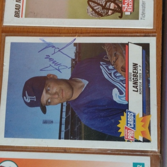 Autographed Rookie BB CARDS - Picture 3 of 4